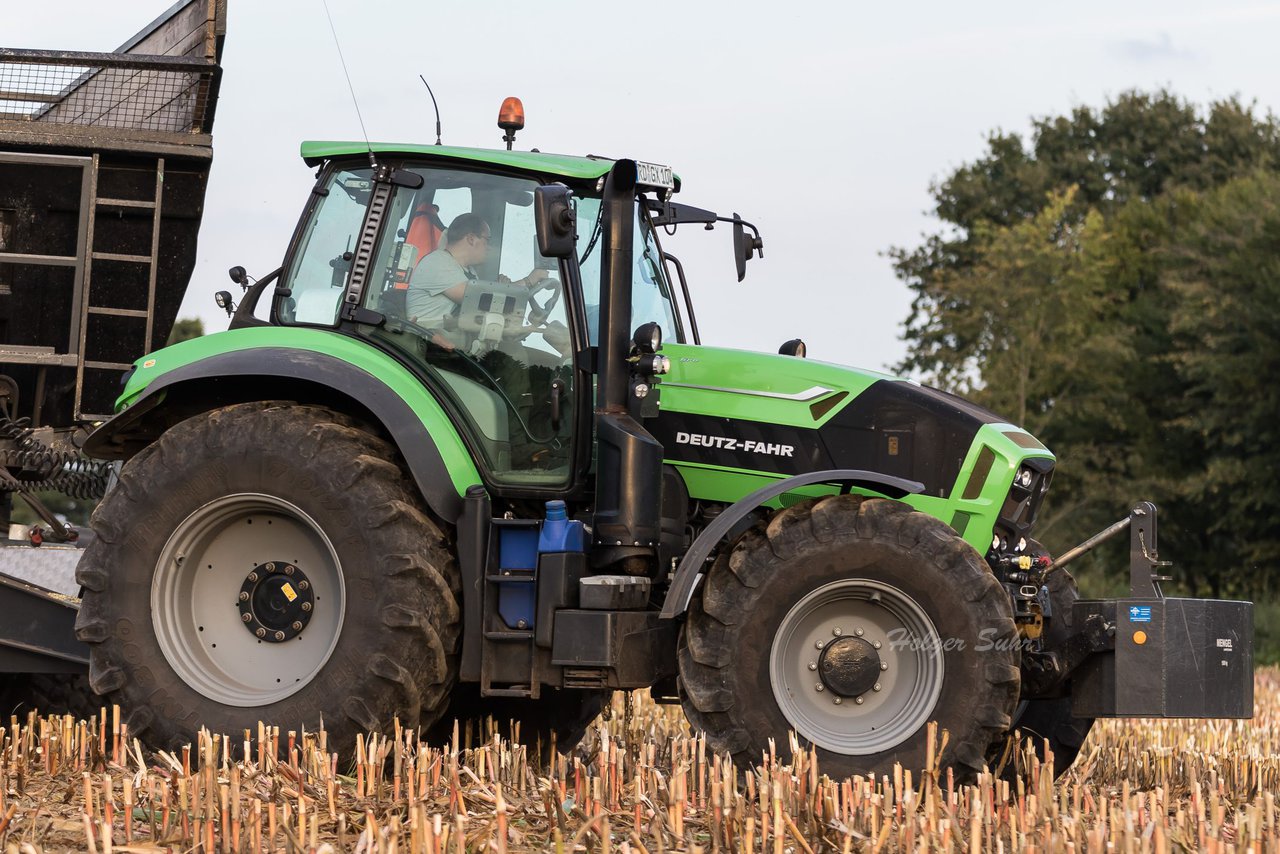 Bild 83 - Maisernte 2016